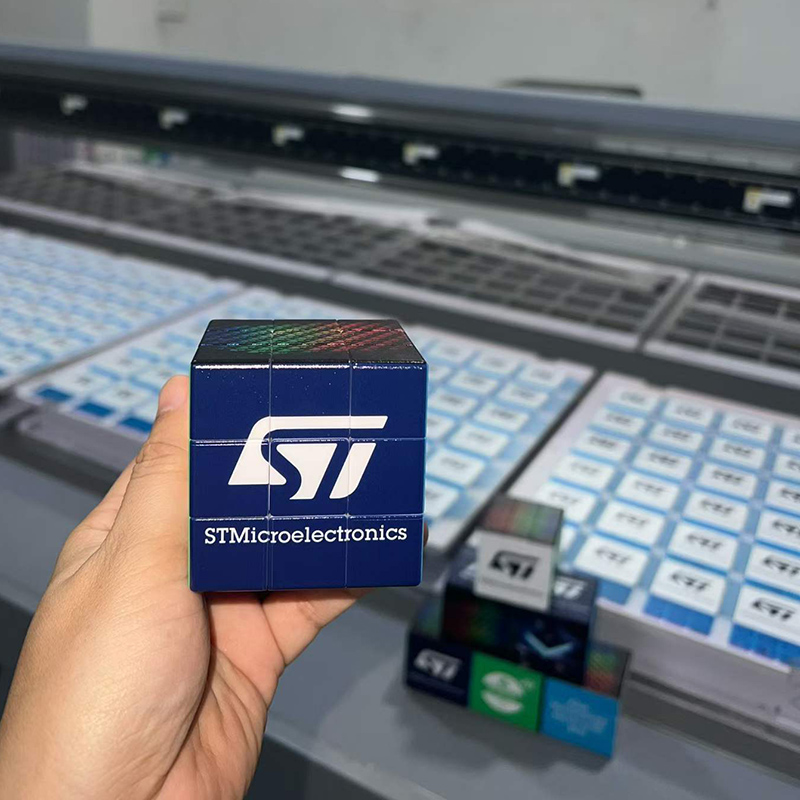 Custom Rubik Cube Manufacturer