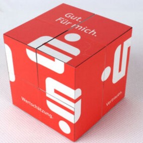 Custom 2x2 Rubik’s Cube Printing – Full Color Logo Desi...